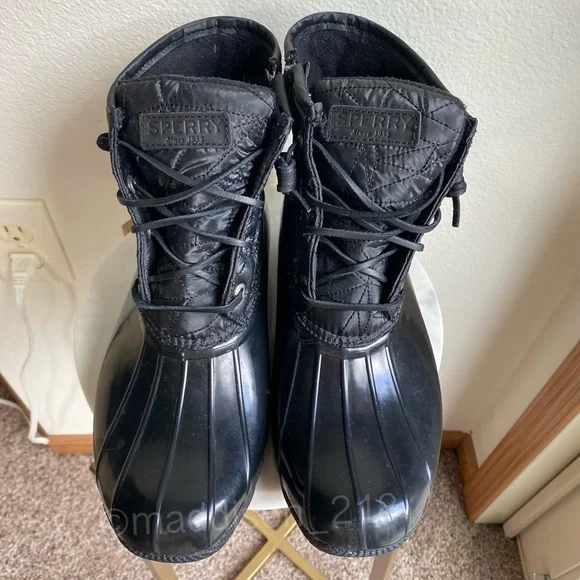 Sperry Saltwater Nylon Quilted Duck Boot Black size 9 women’s Side Zip size 9 - Picture 5 of 11